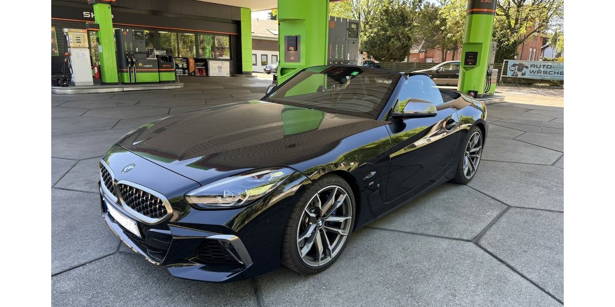 BMW Z4 M40 i 1. Hand kaum km Scheckheft 4.000 km 59.999 &euro; Hamburg 22339