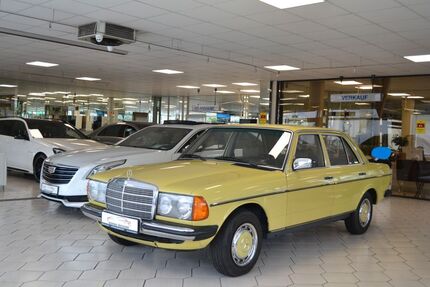 Mercedes-Benz 230 115.100 km 12.900 &euro; Barmstedt 25355