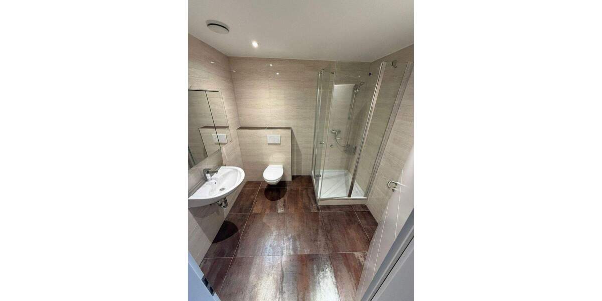 Reihenmittelhaus Hamburg Eißendorf - 6 Zimmer, 155 m&sup2;, 2.300&euro; | Angebot:25820930