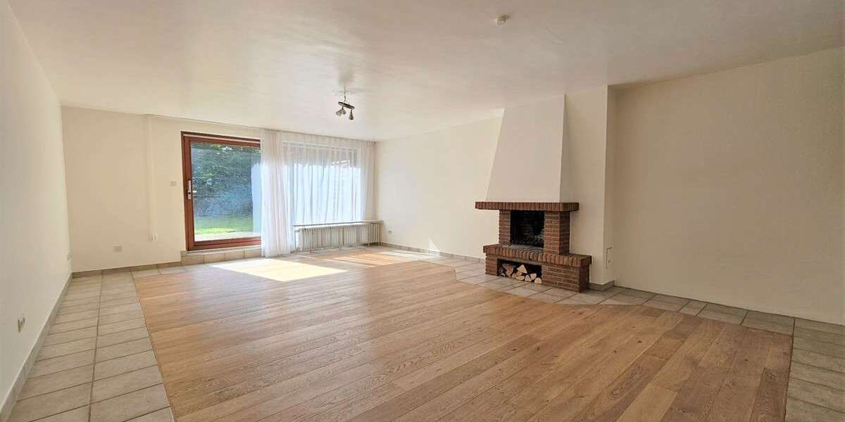 Einfamilienhaus Hamburg Wandsbek - 6 Zimmer, 160 m&sup2;, 2.650&euro; | Angebot:23581433