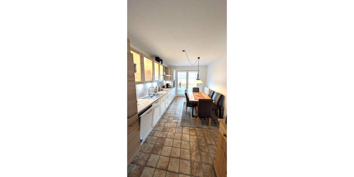 Etagenwohnung Glinde - 3 Zimmer, 97 m&sup2;, 1.305&euro; | Angebot:25899450