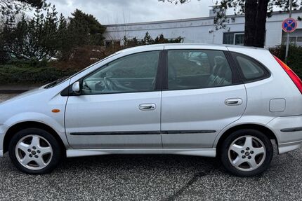 Nissan Almera 110.421 km 1.490 &euro; Barsbüttel 22885