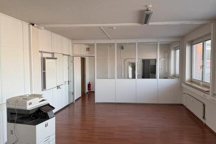Gewerbeobjekt Hamburg Groß Borstel - 720&euro; | Angebot:26035638