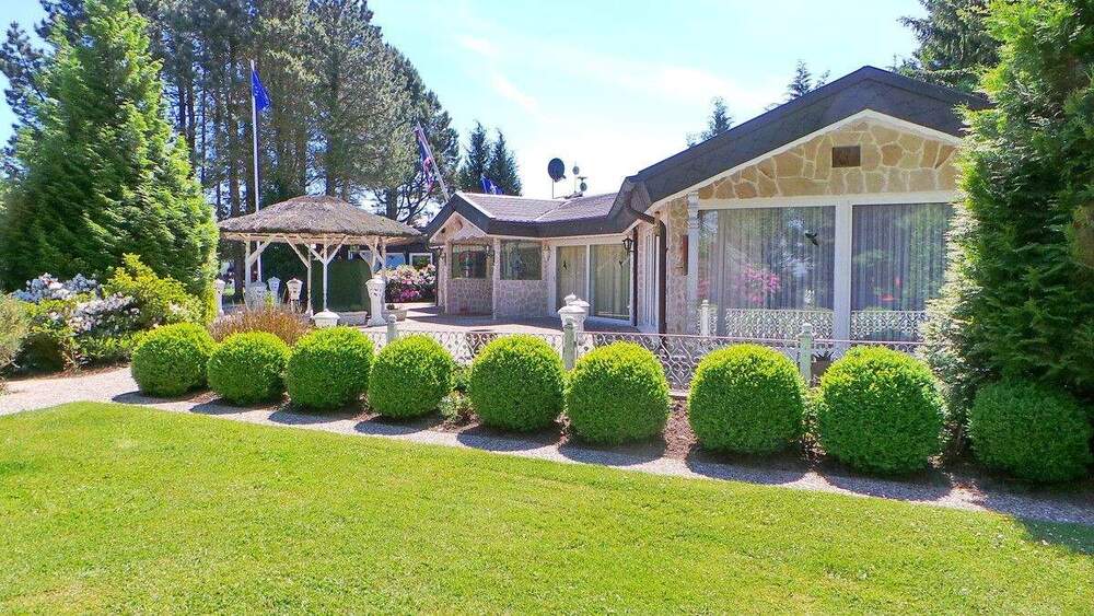 Mehrfamilienhaus, Wohnhaus Sievershütten - 7 Zimmer, 306 m&sup2;, 2.190.000&euro; | Angebot:25743547