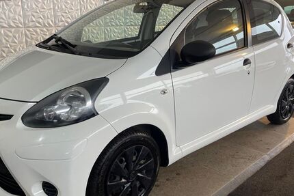 Toyota Aygo (X) 91.204 km 4.980 &euro; Stapelfeld bei Hamburg 22145