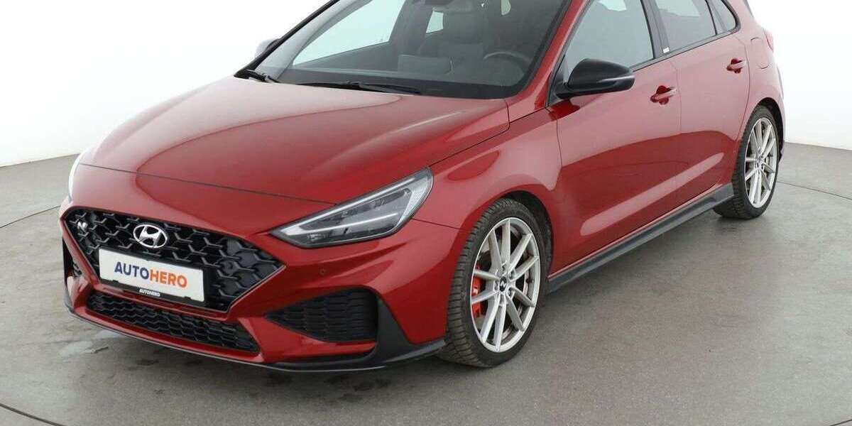 Hyundai i30 49.908 km 27.810 &euro; Hamburg 22529