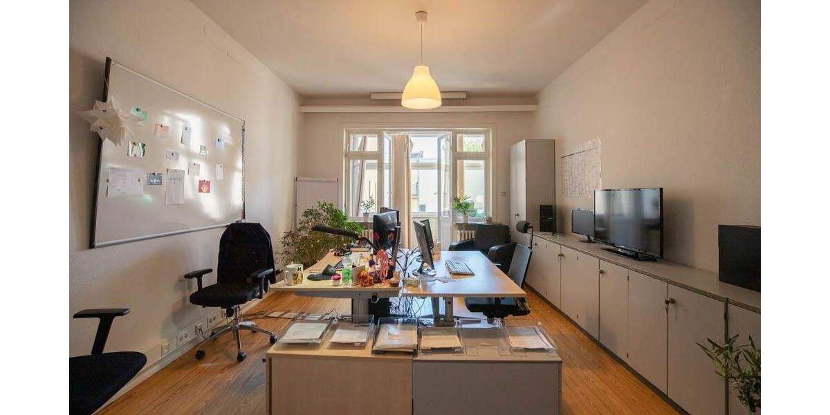 Gewerbeobjekt Elmshorn - 5 Zimmer, 246 m&sup2;, 2.490&euro; | Angebot:25726770