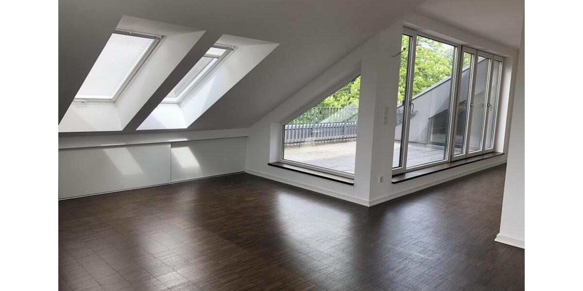 Dachgeschoßwohnung Hamburg Wandsbek - 2 Zimmer, 76 m&sup2;, 1.249&euro; | Angebot:25802520
