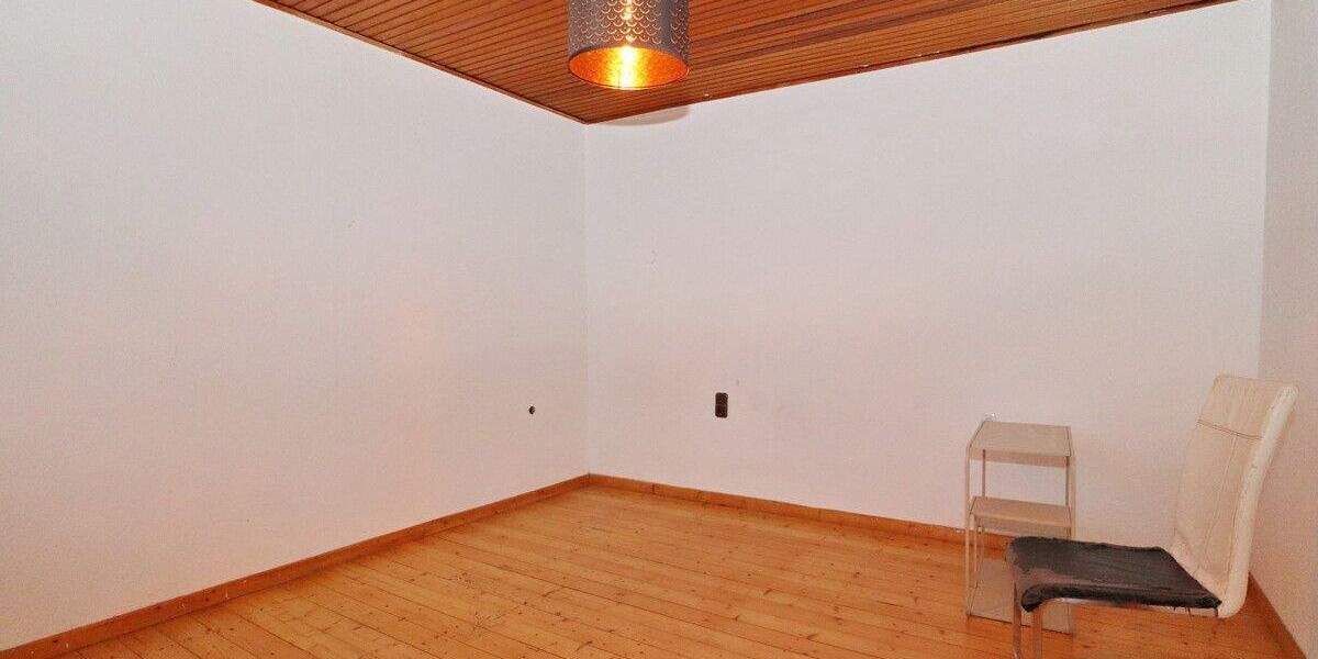 Einfamilienhaus Bad Oldesloe Schlamersdorf - 7 Zimmer, 172 m&sup2;, 349.000&euro; | Angebot:25820863