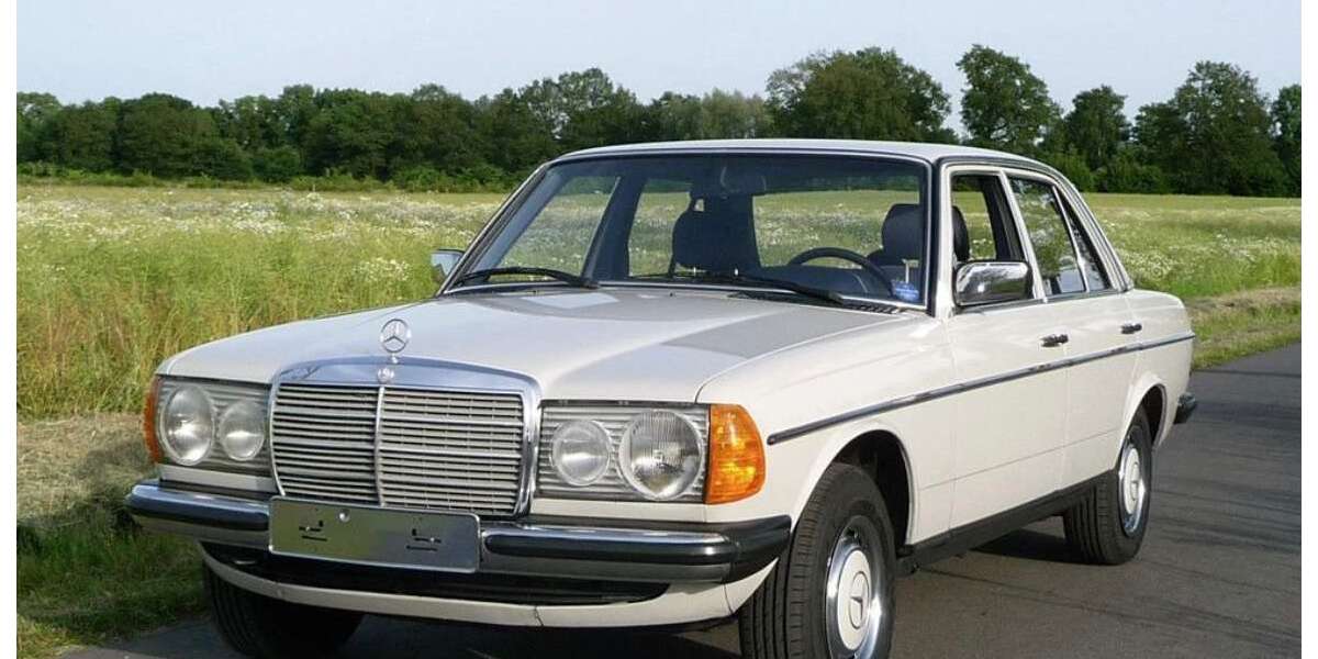 Mercedes-Benz 230 149.000 km 14.200 &euro; Hamburg, Freie und Hansestadt 22523