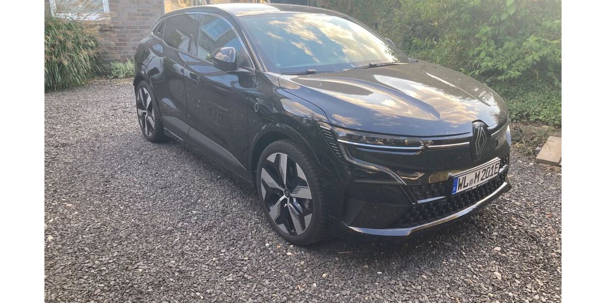 Renault Megane E-TECH 40.500 km 25.650 &euro; Hamburg 21037