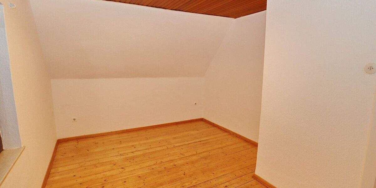 Einfamilienhaus Bad Oldesloe Schlamersdorf - 7 Zimmer, 172 m&sup2;, 349.000&euro; | Angebot:25820863
