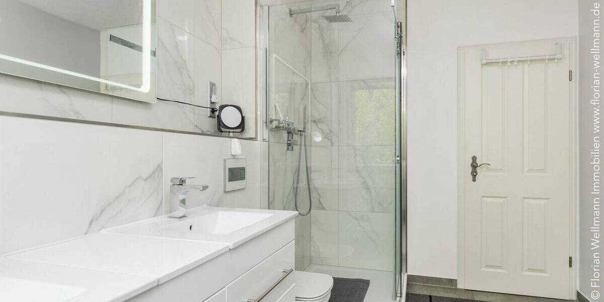 Einfamilienhaus Reinbek - 3 Zimmer, 161 m&sup2;, 670.000&euro; | Angebot:25937607