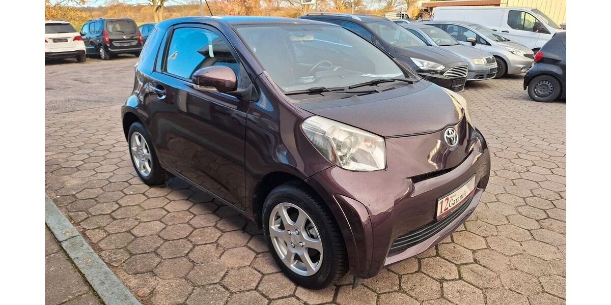 Toyota IQ 147.000 km 5.998 &euro; Stapelfeld 22145
