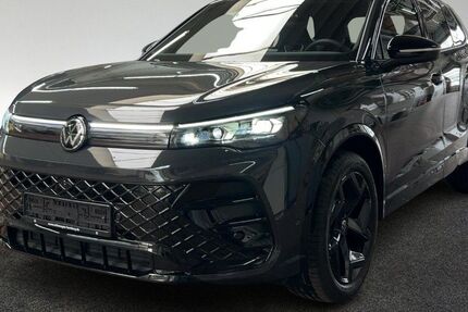VW Tiguan 13.858 km 49.885 &euro; Hamburg 22761