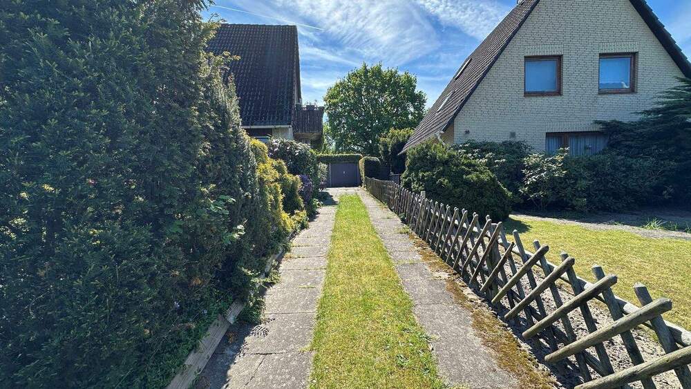 Etagenwohnung Appen Dorf - 2 Zimmer, 75 m&sup2;, 209.000&euro; | Angebot:25697879