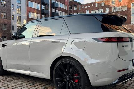Land Rover Range Rover Sport 14.025 km 119.000 &euro; Hamburg 22083