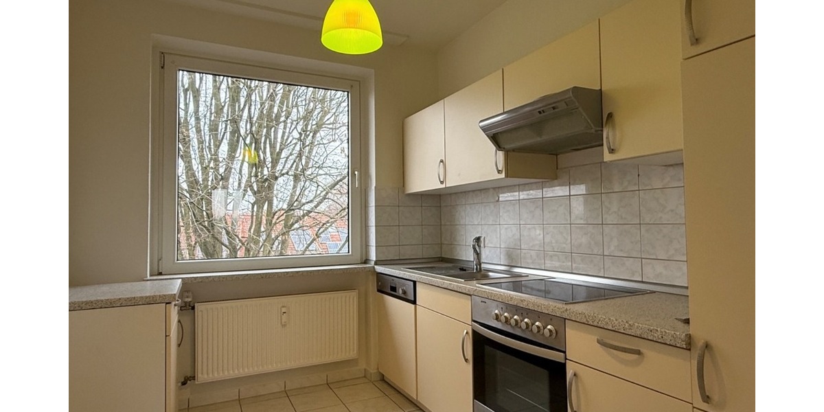 Einfach Klasse! Renovierte ETW mit Süd-Balkon - Etagenwohnung Halstenbek | Angebot:24615941