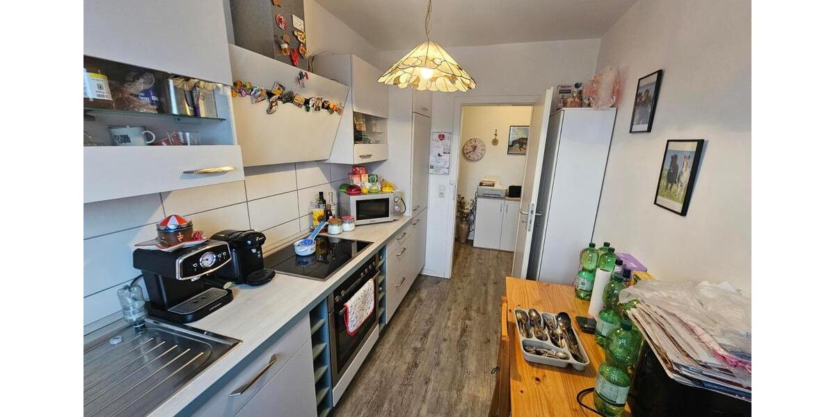 Etagenwohnung Elmshorn - 4 Zimmer, 84 m&sup2;, 990&euro; | Angebot:25902880