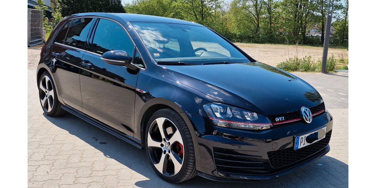 VW Golf 115.000 km 14.600 &euro; Schenefeld 22869