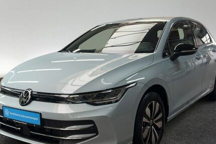 VW Golf 8.033 km 28.777 &euro; Hamburg 22761