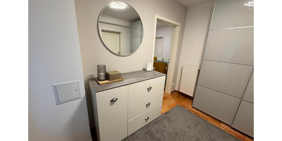 Etagenwohnung Nahe - 2 Zimmer, 66 m&sup2;, 1.200&euro; | Angebot:25172952