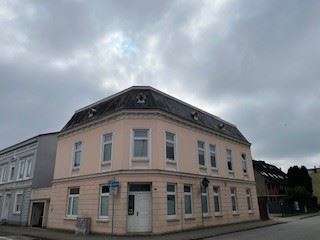 Haus Elmshorn - 10 Zimmer, 250 m&sup2;, 599.000&euro; | Angebot:25994341