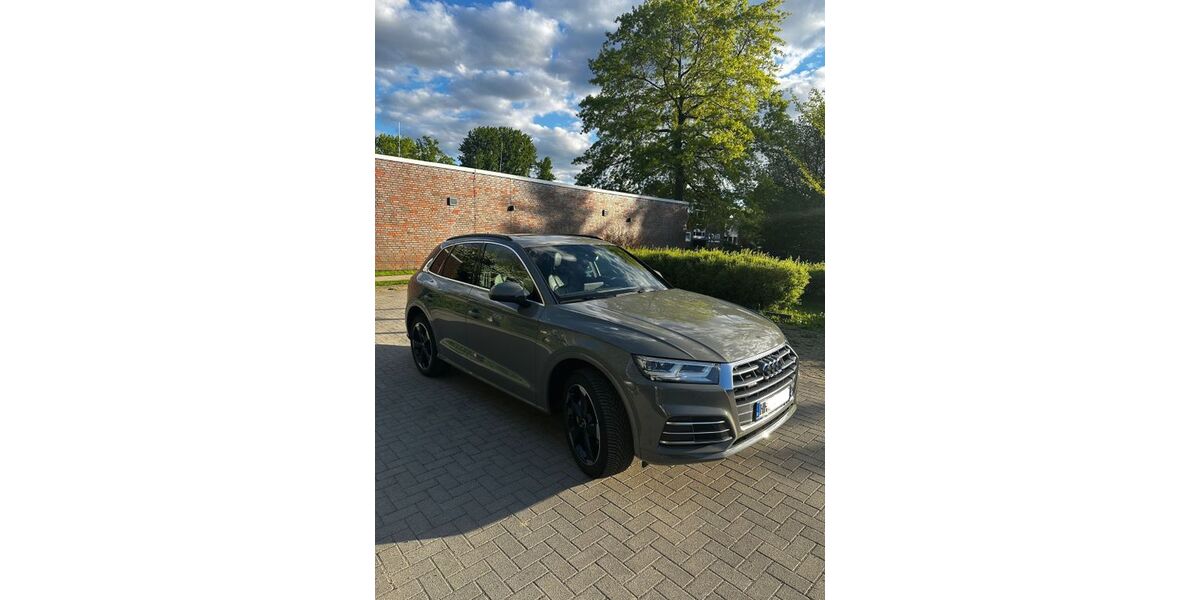Audi Q5 71.500 km 35.900 &euro; Hamburg 22523