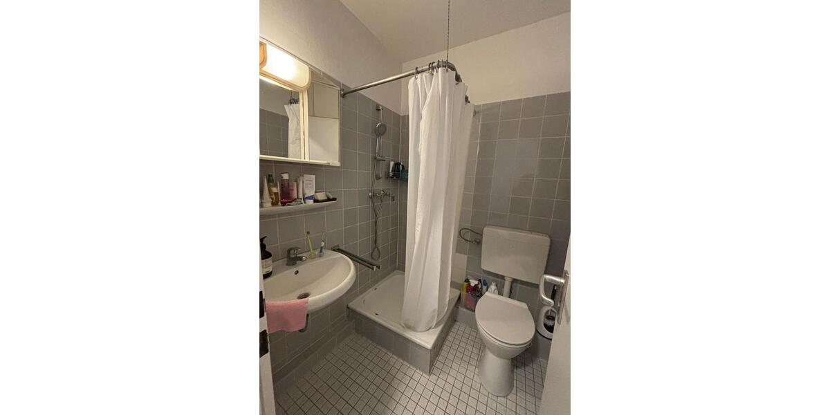 Etagenwohnung Hamburg Rotherbaum - 1 Zimmer, 23 m&sup2;, 1.000&euro; | Angebot:25832112