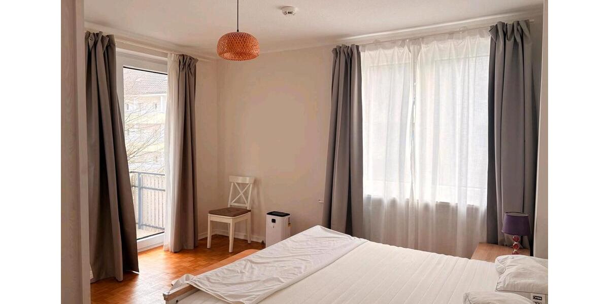 Etagenwohnung Hamburg Wandsbek - 3 Zimmer, 77 m&sup2;, 2.400&euro; | Angebot:25866873