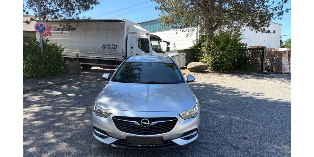 Opel Insignia 132.477 km 7.490 &euro; Barsbüttel 22885