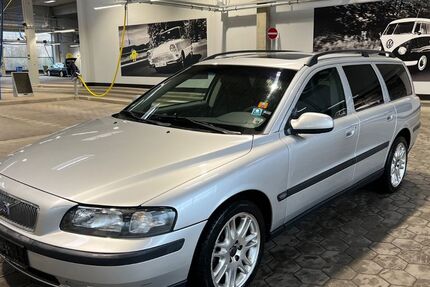 Volvo V70 295.253 km 6.650 &euro; Elmshorn 25337