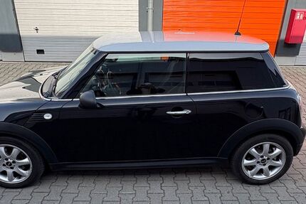 Mini ONE 134.690 km 3.240 &euro; Norderstedt 22844