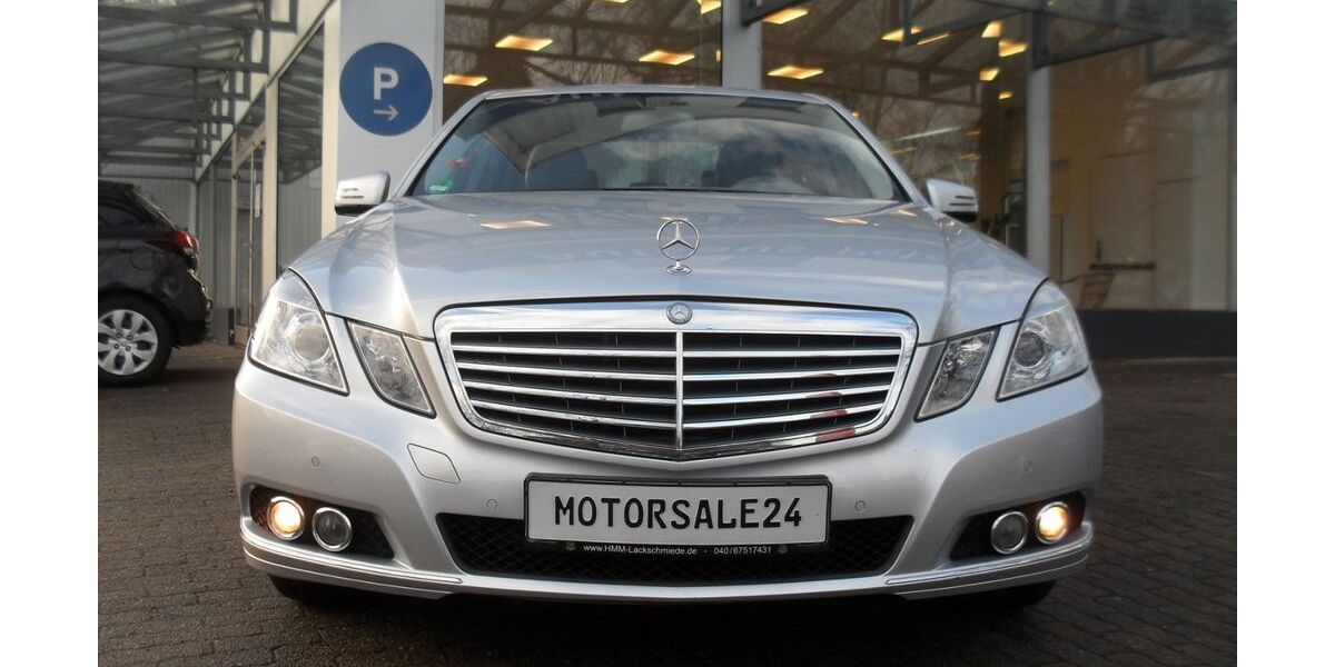 Mercedes-Benz E 200 99.912 km 12.990 &euro; Hamburg 22359