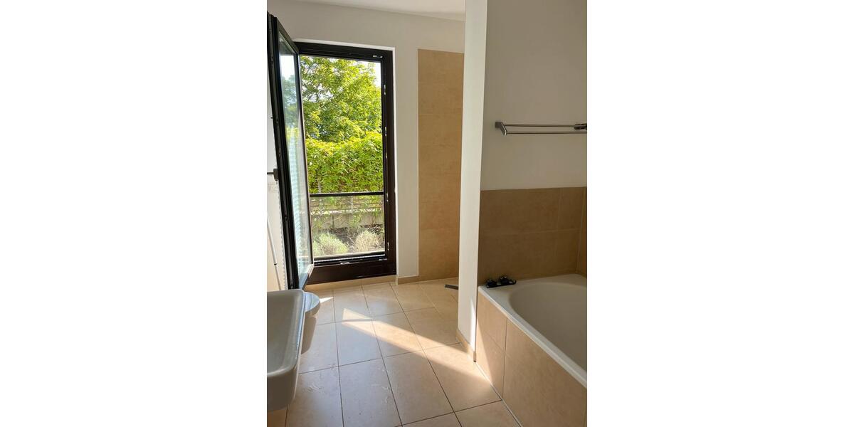 Terrassenwohnung Hamburg Hamburg-Mitte - 3 Zimmer, 120 m&sup2;, 2.100&euro; | Angebot:25158247