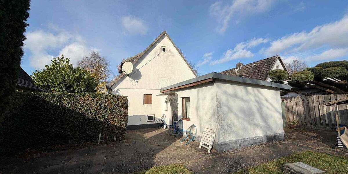 Einfamilienhaus Uetersen - 4 Zimmer, 90 m&sup2;, 280.000&euro; | Angebot:25697870