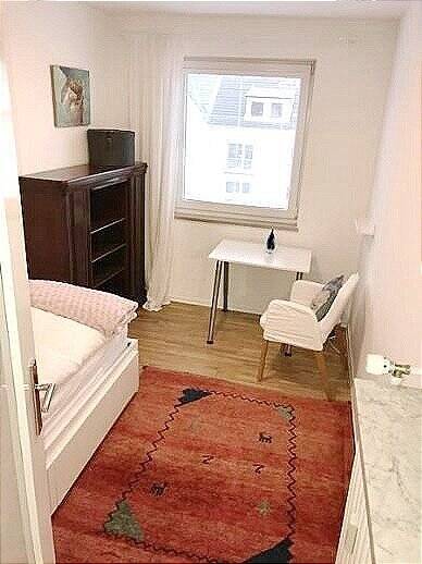 Etagenwohnung Hamburg Eilbek - 4 Zimmer, 95 m&sup2;, 2.200&euro; | Angebot:25707972