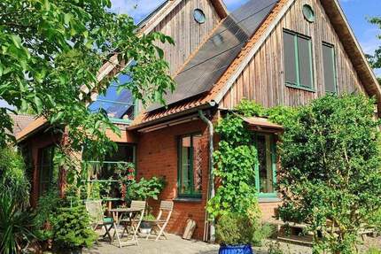 Haus Haseldorf - 3 Zimmer, 145 m&sup2;, 679.000&euro; | Angebot:25781575