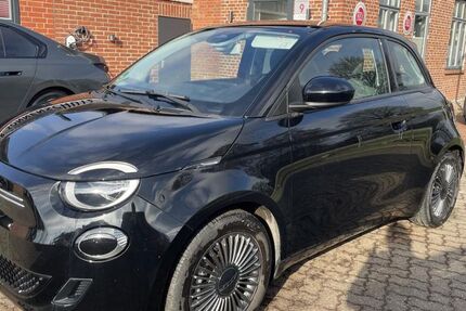 Fiat 500 17.397 km 17.500 &euro; Quickborn 25451