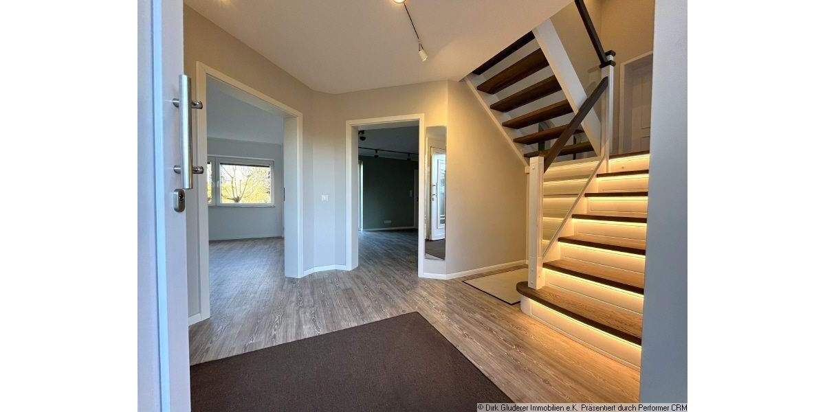 Einfamilienhaus Quickborn - 8 Zimmer, 210 m&sup2;, 2.490&euro; | Angebot:25834630