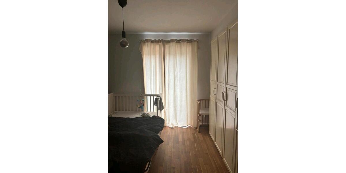 Etagenwohnung Hamburg Altona-Nord - 3 Zimmer, 80 m&sup2;, 1.700&euro; | Angebot:25989417