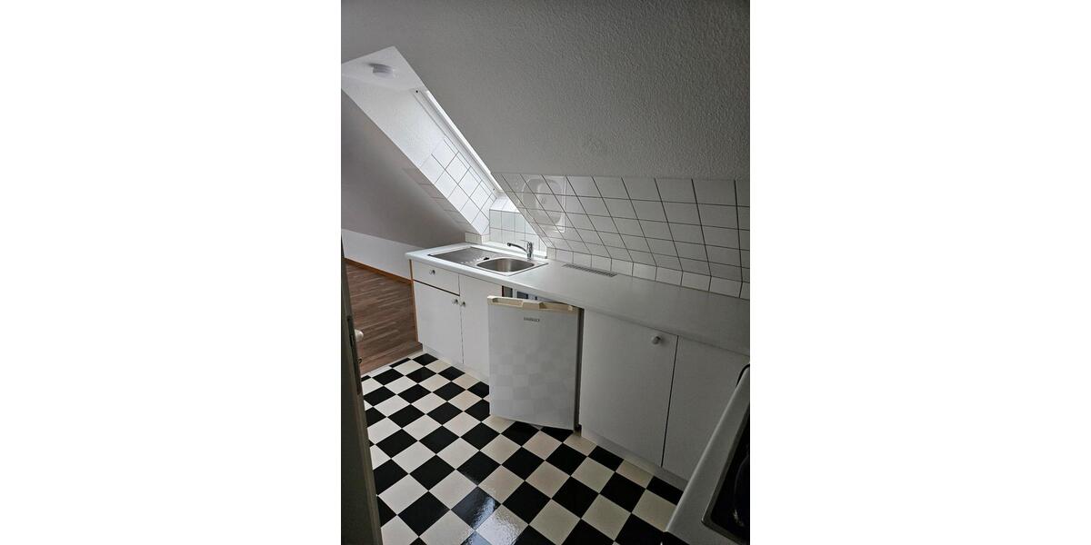 Dachgeschoßwohnung Lasbek - 1 Zimmer, 30 m&sup2;, 480&euro; | Angebot:25638507