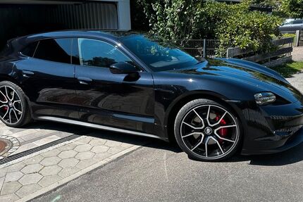 Porsche Taycan 69.000 km 69.900 &euro; Hamburg 22397