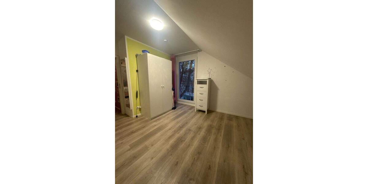 Reihenmittelhaus Halstenbek - 5 Zimmer, 122 m&sup2;, 520.000&euro; | Angebot:25930544