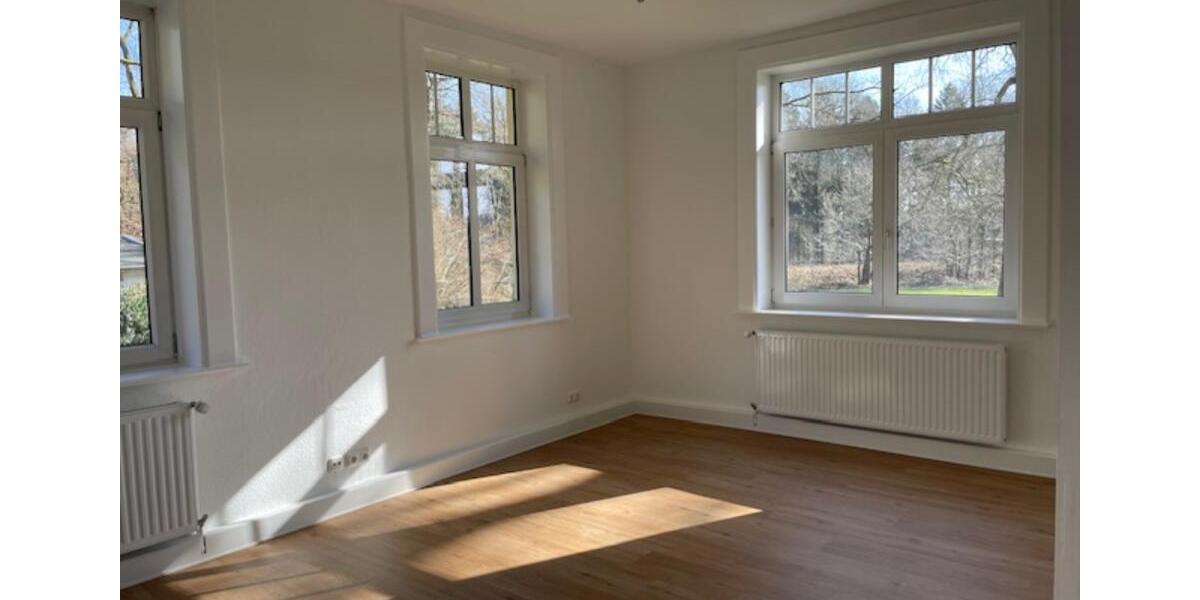 Erdgeschoßwohnung Bad Bramstedt - 3 Zimmer, 134 m&sup2;, 1.300&euro; | Angebot:25763295