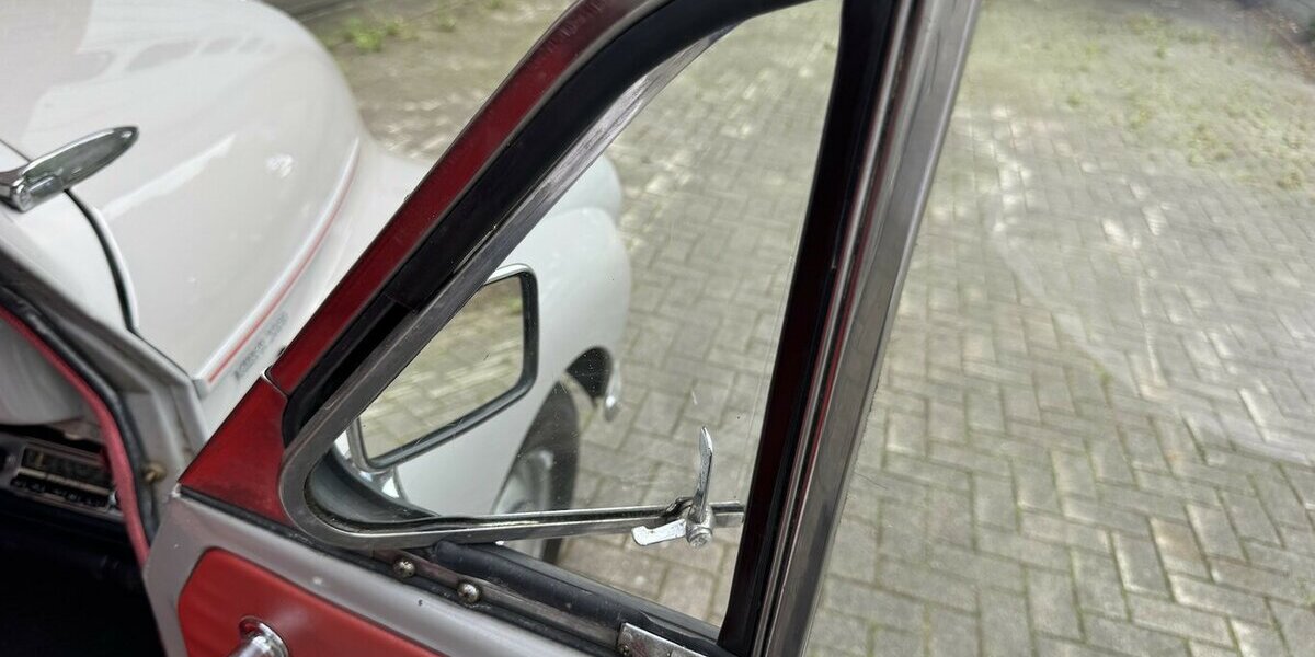 Austin Rover Morris Minor1000 27.669 km 9.999 &euro; Hamburg 22339