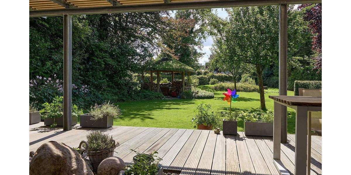 Einfamilienhaus Hoisdorf - 8 Zimmer, 327 m&sup2;, 1.285.000&euro; | Angebot:25708442