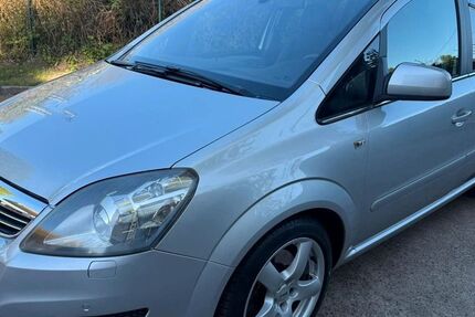 Opel Zafira 150.000 km 6.999 &euro; Pinneberg 25421