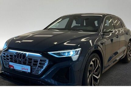 Audi Q8 e-tron 34.244 km 49.740 &euro; Hamburg 22419