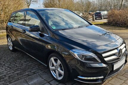 Mercedes-Benz B 200 50.631 km 15.400 &euro; Norderstedt 22844